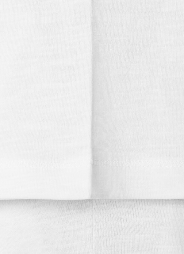 RELAXED FIT FRONT POCKET T-SHIRT