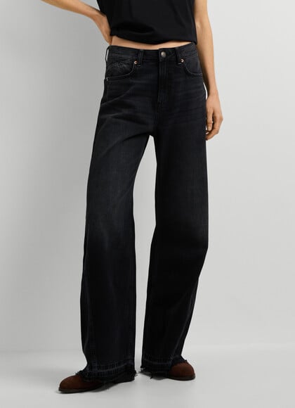 BELLE - HIGH-RISE FLARE FIT JEANS