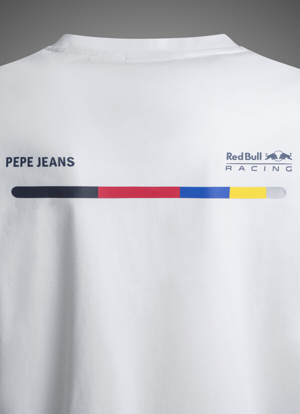 CROPPED FIT LONG-SLEEVE T-SHIRT