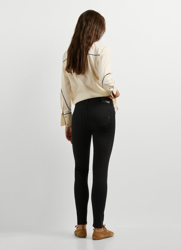 SOHO - LOW-RISE SKINNY FIT JEANS