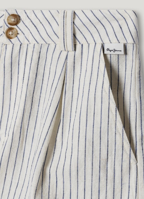 FLARED STRIPED SHORTS