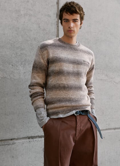 CASUAL FIT STRIPED KNIT JUMPER