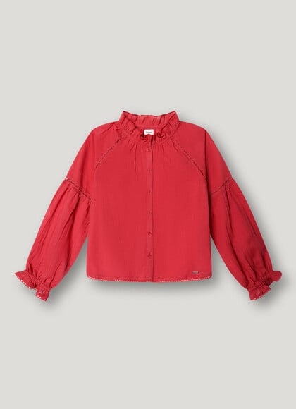 FLUID BLOUSE WITH LACE