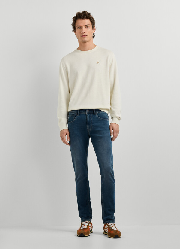 SLIM FIT MID-RISE JEANS - TRACK