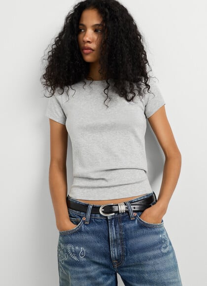 RIBBED EMBROIDERED LOGO T-SHIRT