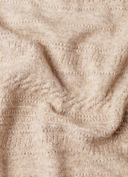 POINTELLE OPENWORK DETAIL SCARF