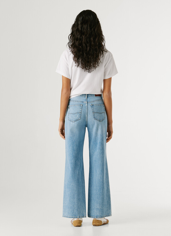 HIGH-RISE STRAIGHT FIT JEANS - LEXA