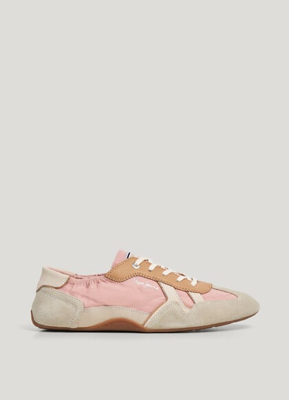 TRAINERS WITH SUEDE DETAILS