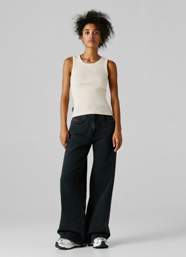 SLEEVELESS RIBBED TOP