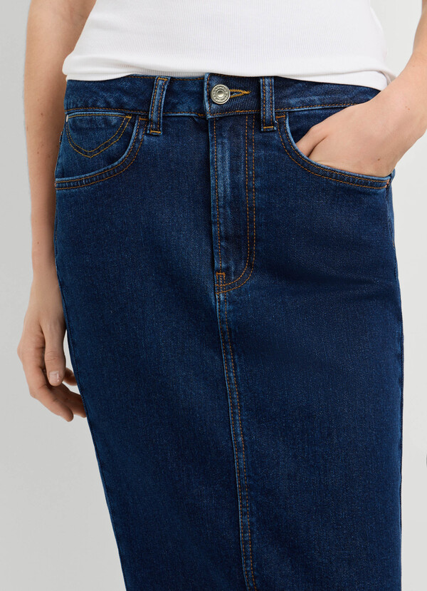 SLIM FIT DENIM MIDI SKIRT