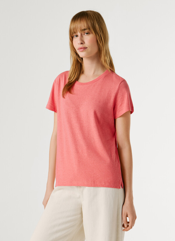 EMBROIDERED LOGO T-SHIRT