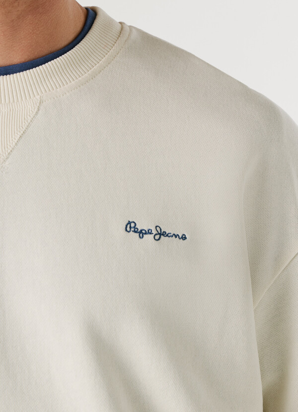 CREW NECK LOGO SWEATSHIRT