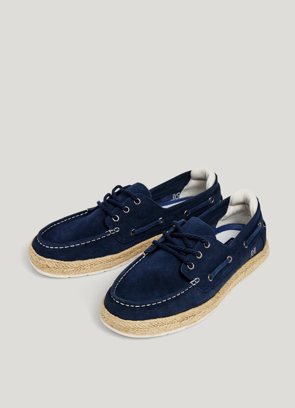 SUEDE BOAT SHOES