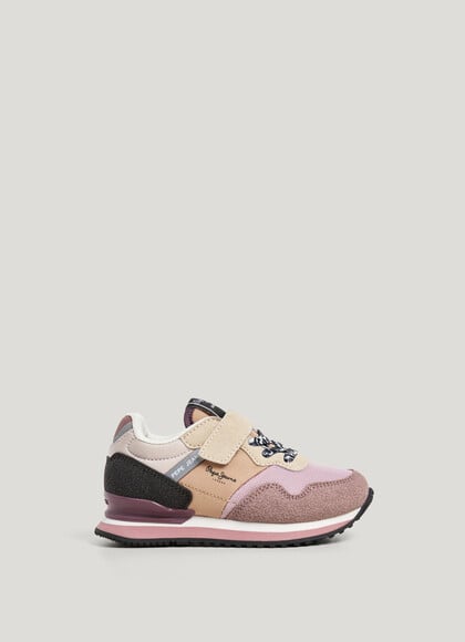 RUNNING TRAINERS WITH VELCRO CLOSURE