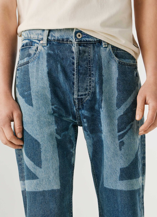 BEXLEY - RELAXED FIT MID-RISE JEANS