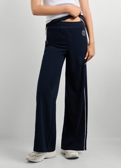 STRAIGHT FIT JOGGER TROUSERS