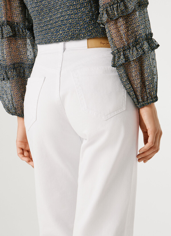 HIGH-RISE STRAIGHT FIT JEANS - ROBYN