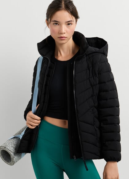 WATERPROOF PADDED PUFFER JACKET