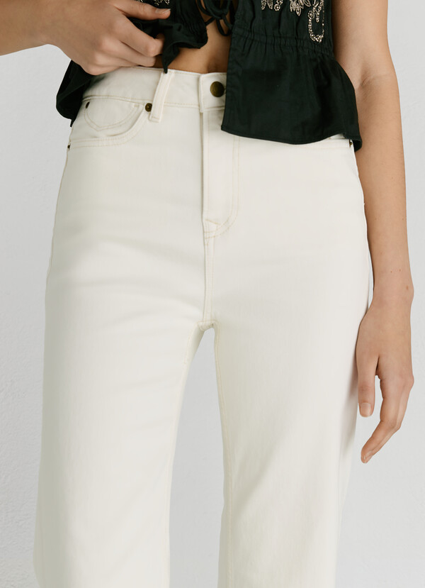 WILLA- HIGH-RISE FLARE FIT JEANS