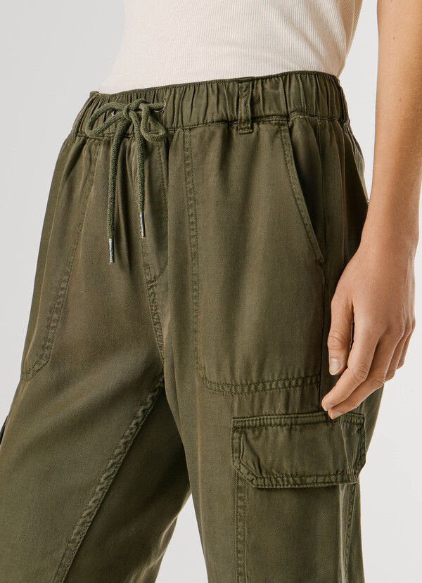 RELAXED FIT JOGGER TROUSERS