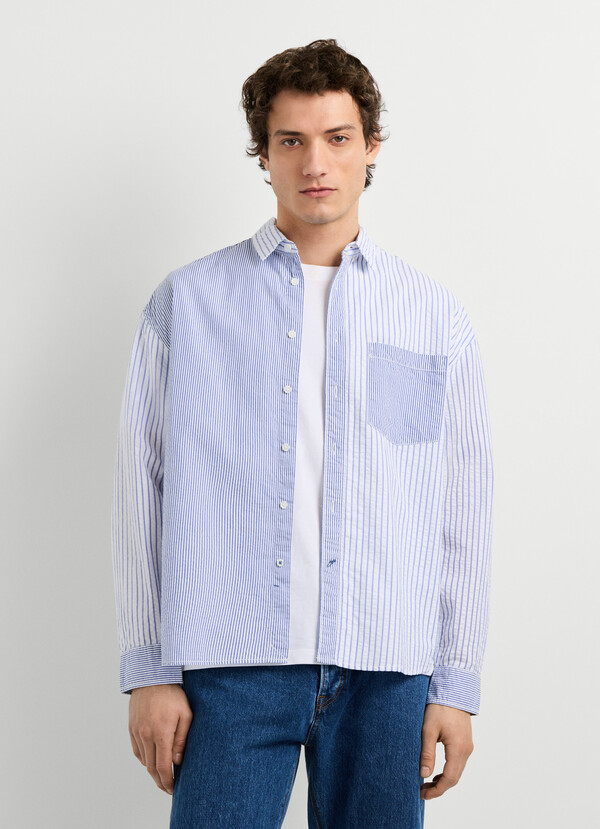 RELAXED FIT STRIPED SEERSUCKER SHIRT
