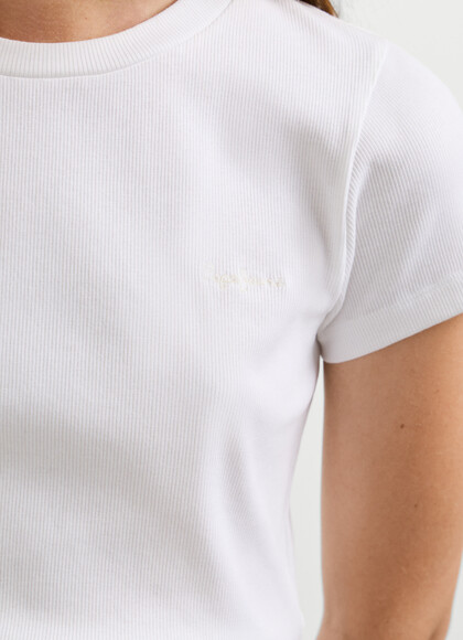 RIBBED EMBROIDERED LOGO T-SHIRT