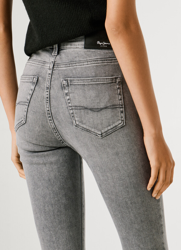 MID-RISE SKINNY FIT JEANS - REGENT