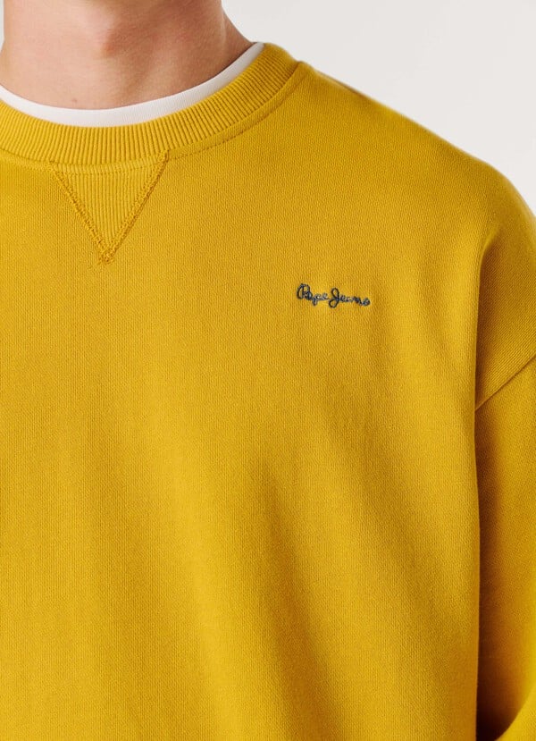 CREW NECK LOGO SWEATSHIRT