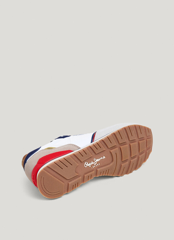 RETRO RUNNING TRAINERS - BRIT