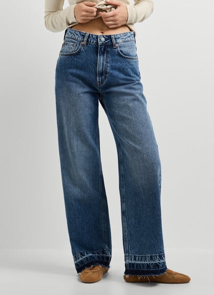 LEXA - HIGH-RISE STRAIGHT FIT JEANS