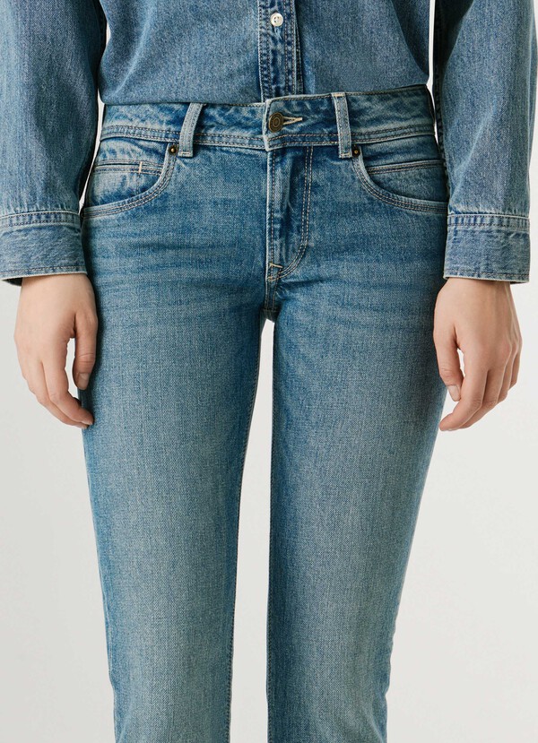 ICONIC BROOKE - LOW-RISE SLIM FIT JEANS