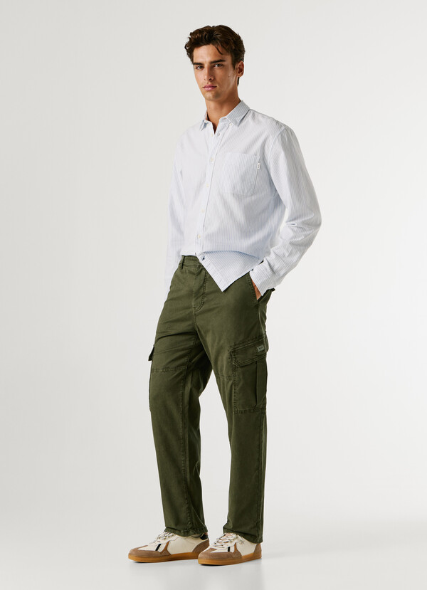 REGULAR FIT TWILL CARGO TROUSERS