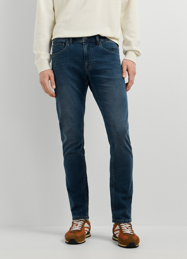 SLIM FIT MID-RISE JEANS - TRACK