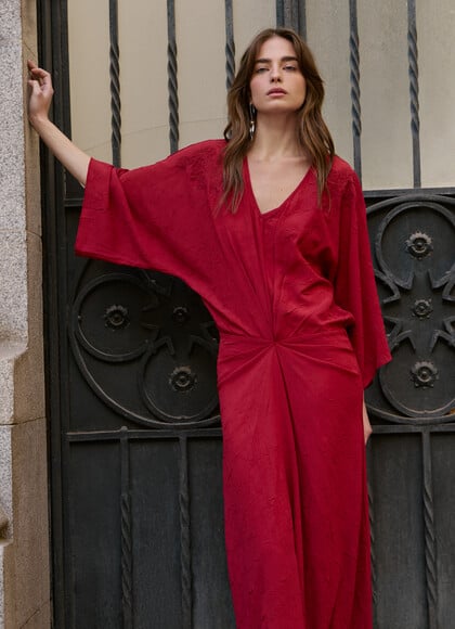 V-NECK MIDI DRESS