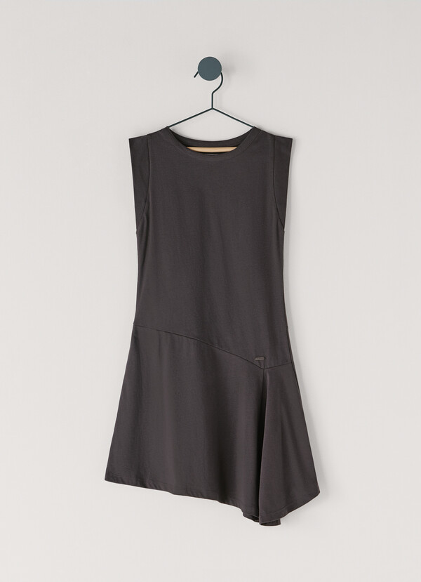 VESTIDO CORTO CUELLO REDONDO