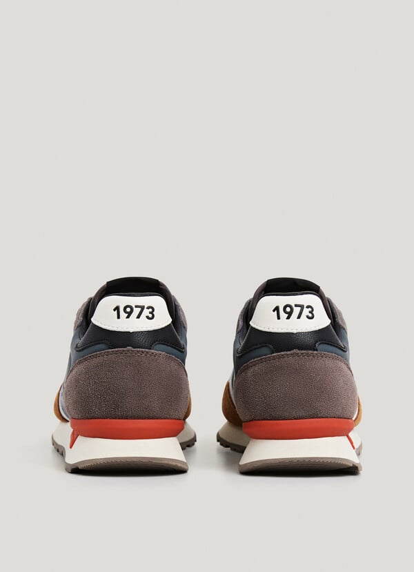 RETRO RUNNING TRAINERS