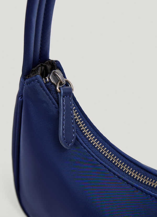 BAG WITH ZIP CLOSURE