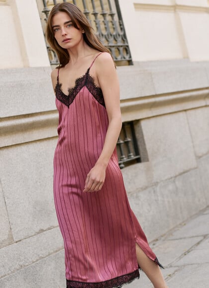 SATIN STRAPPY MAXI DRESS