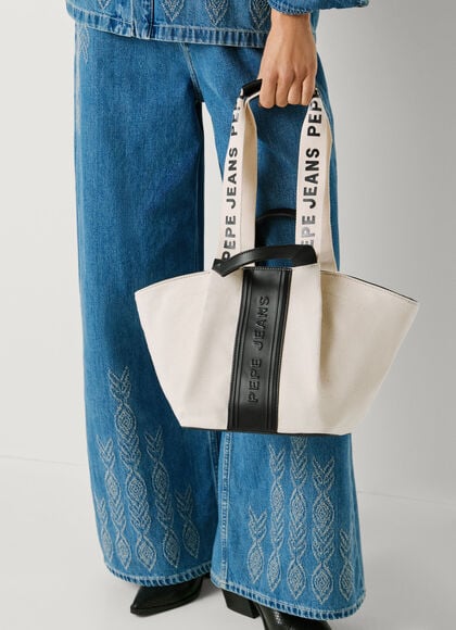 SHOPPER BAG WITH EMBOSSED LOGO