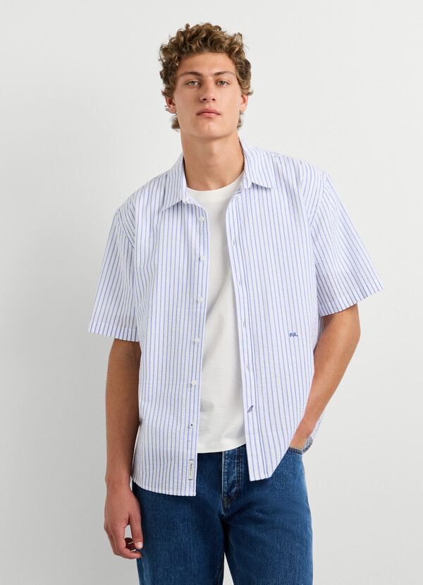 SEERSUCKER STRIPED CASUAL FIT SHIRT