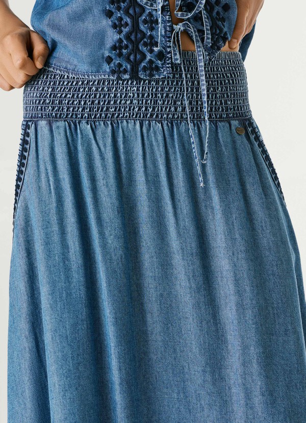 CHAMBRAY MIDI SKIRT