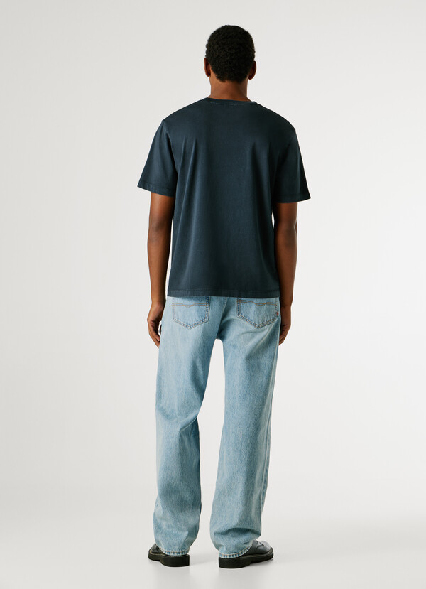 REGULAR FIT PRINTED GRAPHIC T-SHIRT