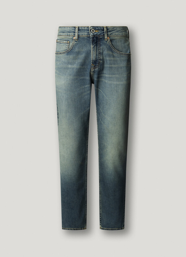 CASH - STRAIGHT FIT MID-RISE JEANS
