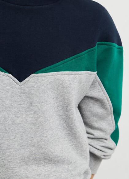 HIGH NECK COLOR BLOCK SWEATSHIRT