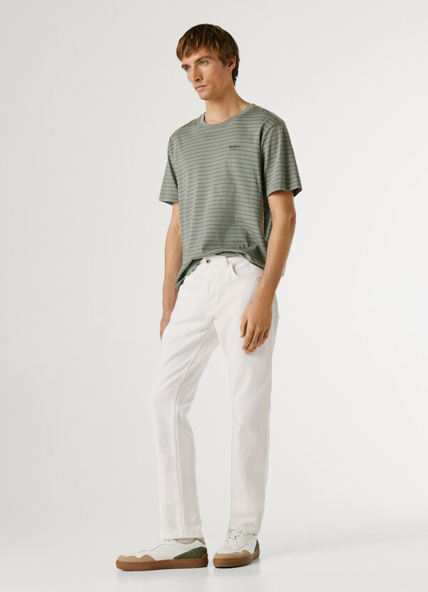 STANLEY- TAPER FIT MID-RISE JEANS