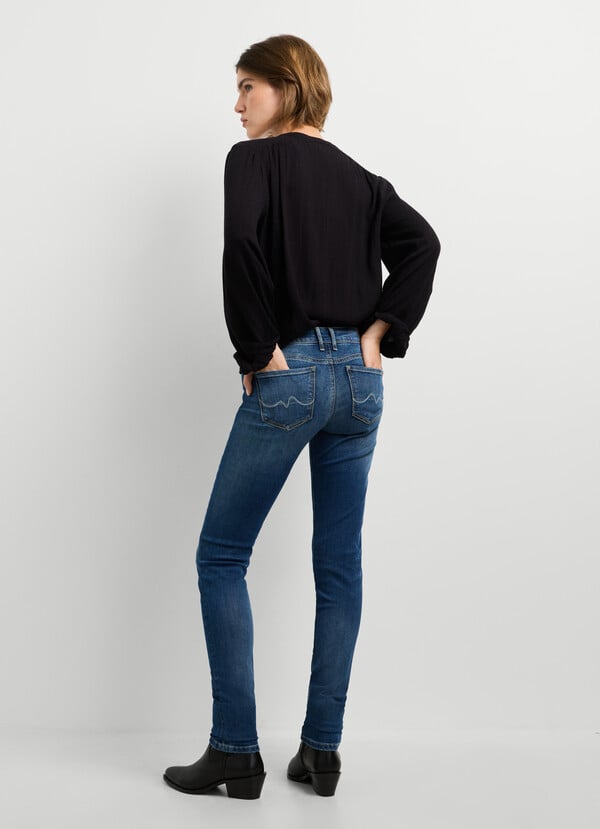 SOHO - MID-RISE SKINNY FIT JEANS