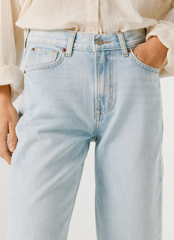 HIGH-RISE STRAIGHT FIT JEANS - ROBYN