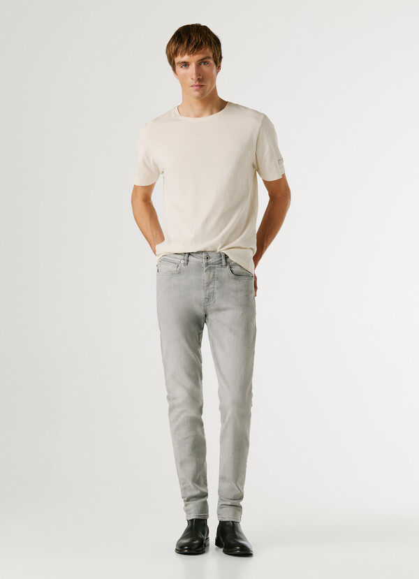 SKINNY FIT MID-RISE JEANS - FINSBURY