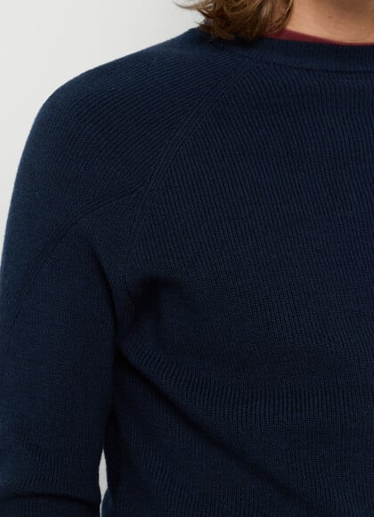 REGULAR FIT CREW NECK KNIT JUMPER