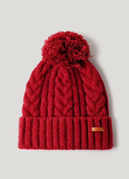 CABLE KNIT HAT